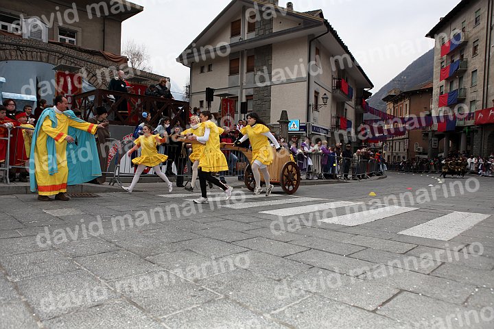 Gara delle Bighe 2011-7854.jpg